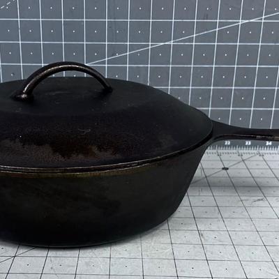 DEEP Skillet with a Lid No 8 