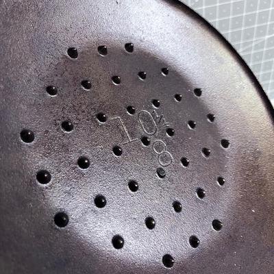 DEEP Skillet with a Lid No 8 