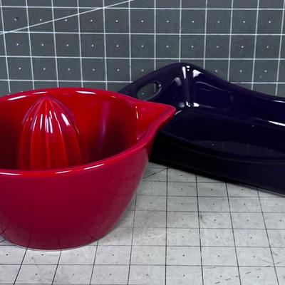 (2) RACHEL RAY - Red Juicer and Purple Mini Tray, Both Ceramic, NEW 