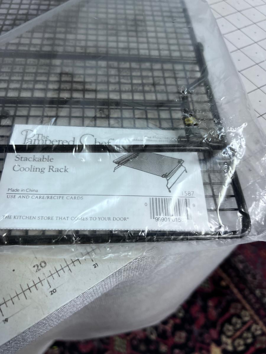 2 NEW PAMPERED Chef COOLING RACKS
