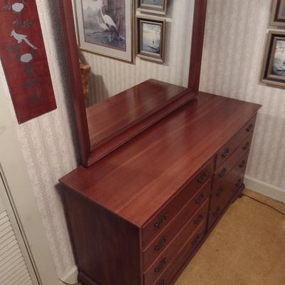 Vintage Continental Furniture Co. Eight-Drawer Stretch Dresser with Mirror (No Contents)