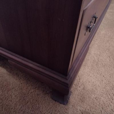 Vintage Continental Furniture Co. Eight-Drawer Stretch Dresser with Mirror (No Contents)