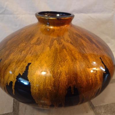 Ceramic Black with Gold Glaze Centerpiece Vase