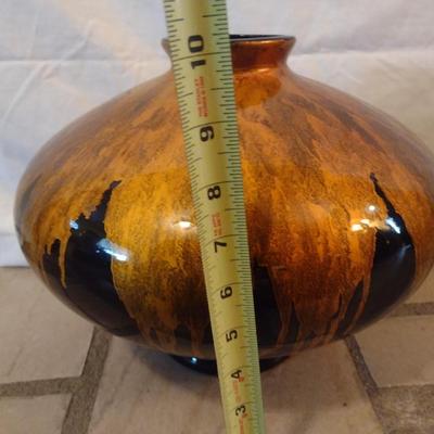 Ceramic Black with Gold Glaze Centerpiece Vase