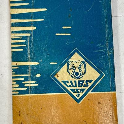 Vintage Bear Cub Scout Book BSA Boy Scouts