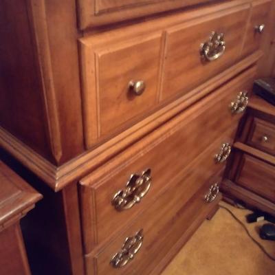 Solid Wood Sumter Furniture Co. Chest of Drawers