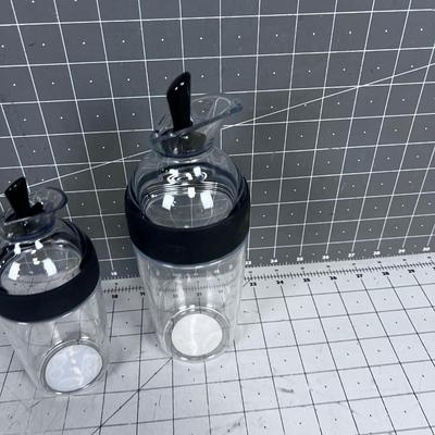 OXO Salad Dressing Shakers