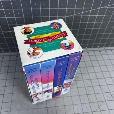 VHS Christmas Classics; Frosty, Santa Claus is Coming to Town Plus more