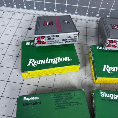 33 Rounds of 20 Gauge Buckshot and Slugs 