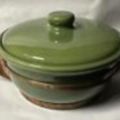 BAUER POTTERY MONTEREY MODERNE GREEN COVERED CASSEROLE DISH mcm