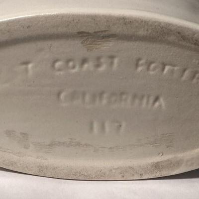 california WEST COAST POTTERY VASE 117 matte white