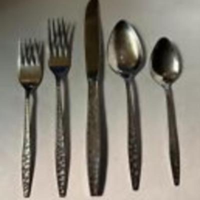 1847 ROGERS BROS CARINO STAINLESS FLATWARE INTERNATIONAL SILVER MCM 20pc