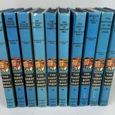 The Hardy Boys books Franklin W. Dixon 55 volumes