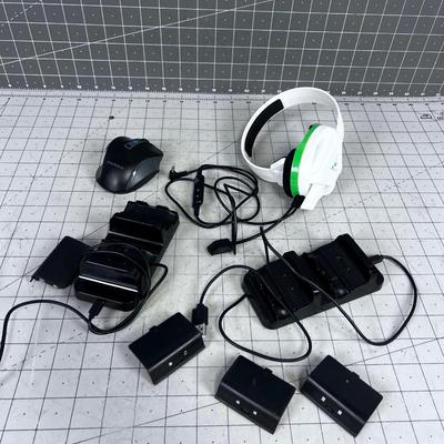 Mixed Lot of Electronics; Head Set, Mouse, Charges etc.
