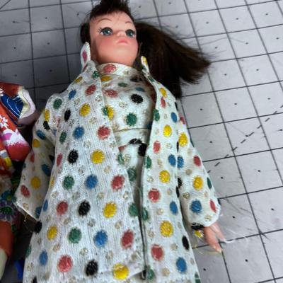 Vintage Mixed lot of DOLLS; 2 Asian, A Barbie and a Copycat Barbie
