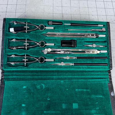 BEAR Brand Drafting Set 