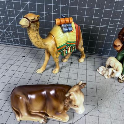 RARE!~GOEBEL HUMMEL PARTIAL NATIVITY SET 