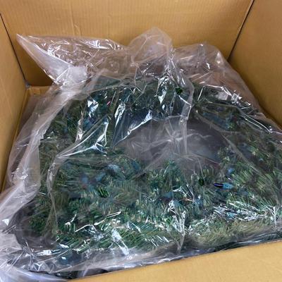 Light Wreath and Garland, NEW 