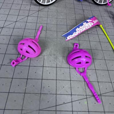Barbie Dress & Go Mountain Bike Set, with 2 helmets 