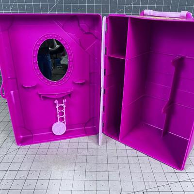  Barbie Case 