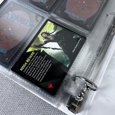 MAGIC THE GATHERING Cards, Binder Full 