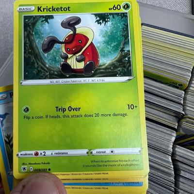 Super Tub of PokÃ©mon CARDS 