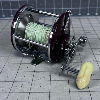 Penn Peer No. 209 REEL (Fishing) 