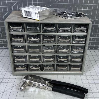 Pop Rivet Gun with All Kinds of Rivets