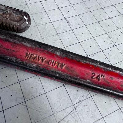 Rigid 24 Inch HEAVY DUTY Pipe Wrench 