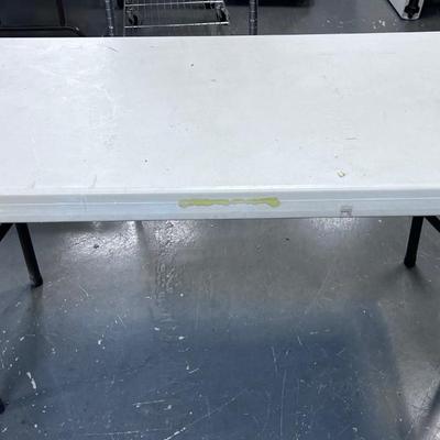 Folding Table 