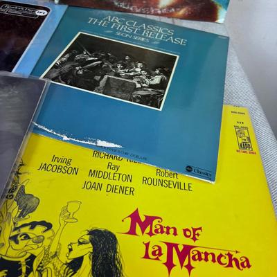 Mixed lot of Records: Disco, Classical, Opera 