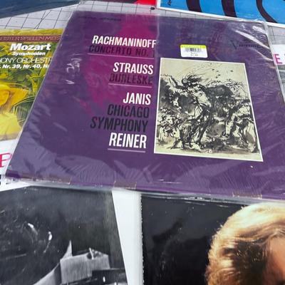 Mixed lot of Records: Pop, Jazz and  Classical 