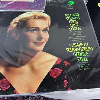 Mixed lot of Records: Pop, Jazz and  Classical 