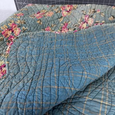 Blue Floral Quilted Throw 100% Cotton Machined