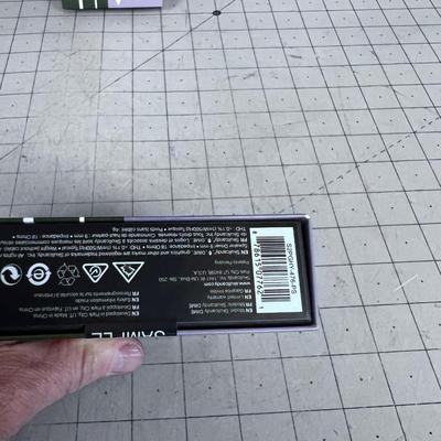 Skull Candy Dime Ear Buds NEW in the Box.