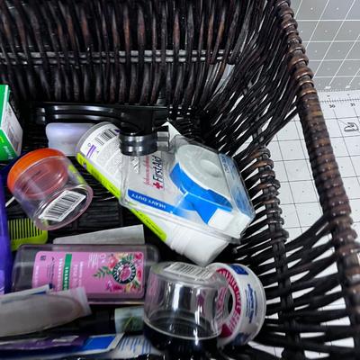 Basket of Bathroom Clean Out lot