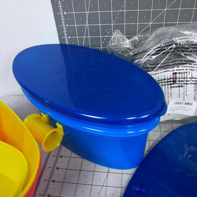 Big SUPER Lot of NEW Storage and Slicer items
