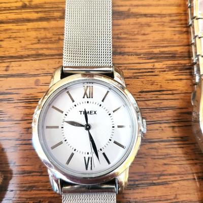 4 Ladies Watch Lot