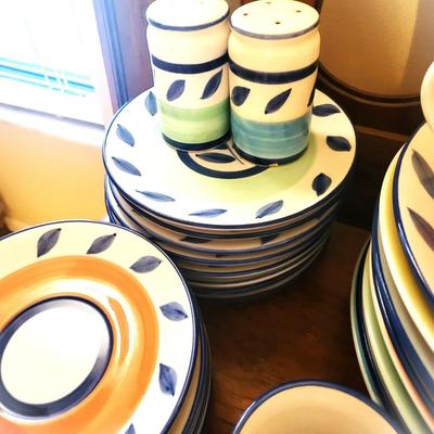 Combination Lot of Meadow Blue and Autumn Blue China