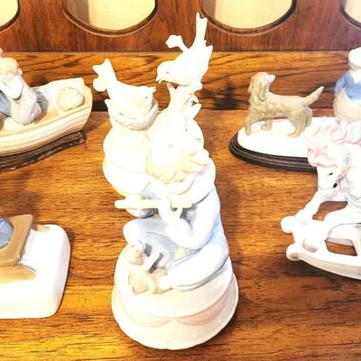 5 Porcelain Figurine Lot