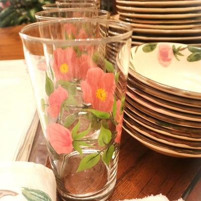 Franciscan " DESERT ROSE " China Lot with Linens and Cups
