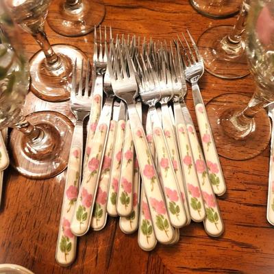 Franciscan " DESERT ROSE " China Lot with Linens and Cups