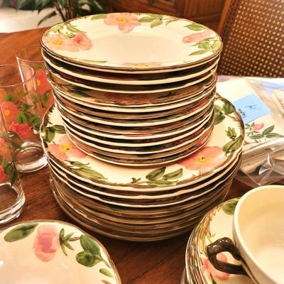 Franciscan " DESERT ROSE " China Lot with Linens and Cups