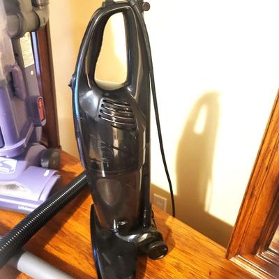 Shark Vacuum Lot - 3 Vacuums in Lot