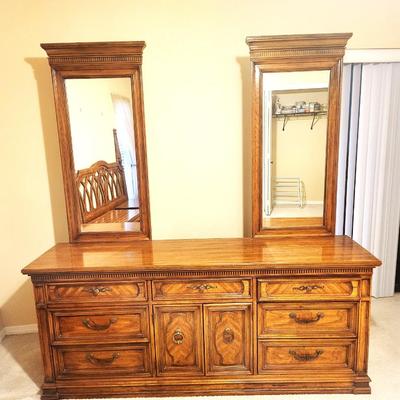 Thomasville Cabinet with 2 Mirrors