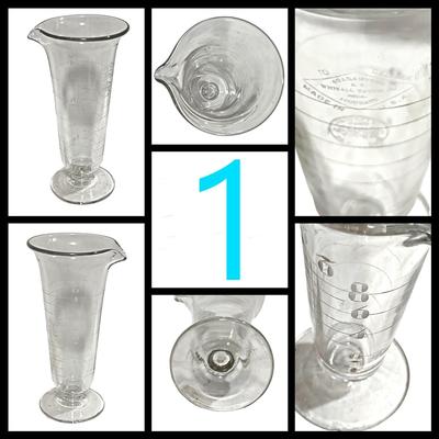 3 Antique Clear Glass Apothcary Beakers