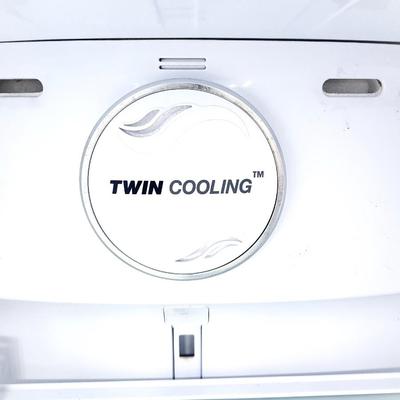 Samsung Refrigerator, Model RF26XAEWP