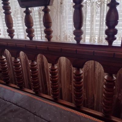 Link-Taylor Turned Wood Spindle Full Size Headboard Bed Frame and Mattress Set