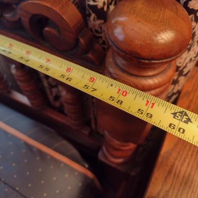 Link-Taylor Turned Wood Spindle Full Size Headboard Bed Frame and Mattress Set