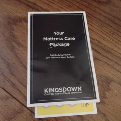 Link-Taylor Solid Wood Stretch Dresser with Ornate Framed Mirror